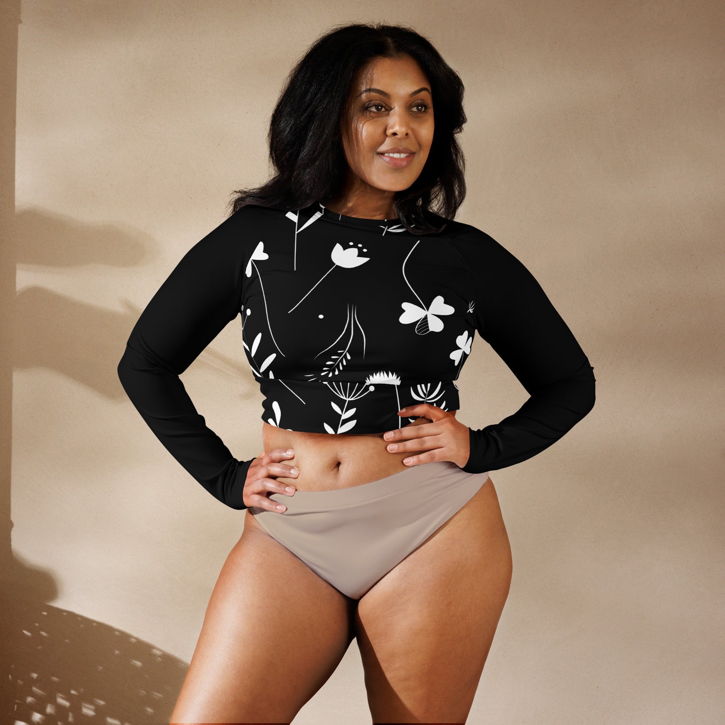 Recyceltes Langarm Crop Top mit Blumen Design