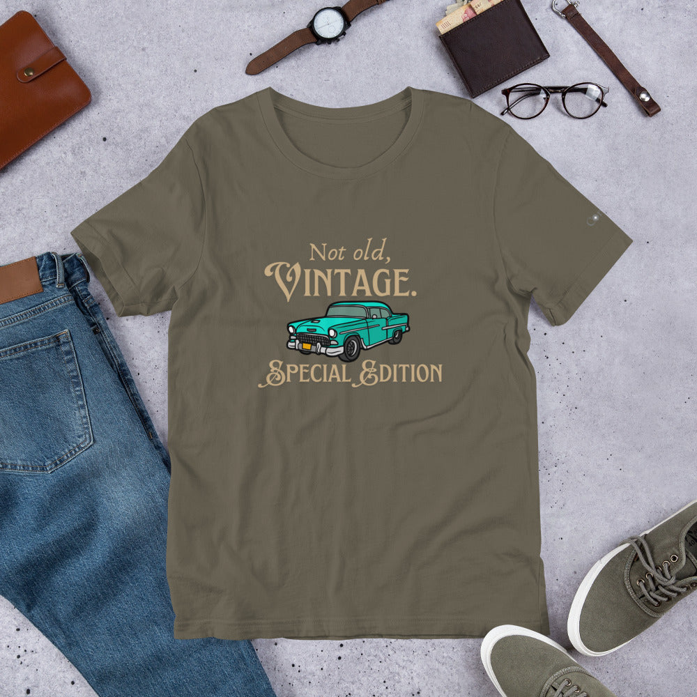 Unisex-T-Shirt - Not old Vintage